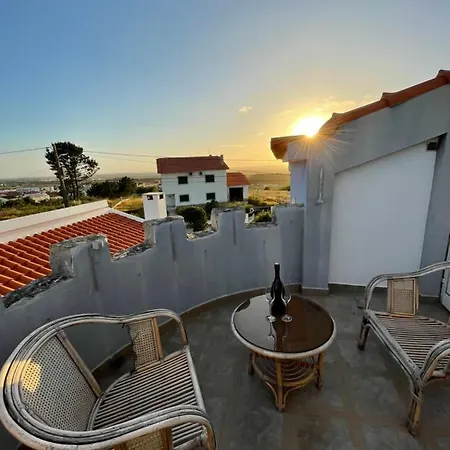 No Ceu - A Fully Private Flat In The Sky With Ocean View Apartmán Atouguia Da Baleia