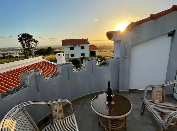 No Ceu - A Fully Private Flat In The Sky With Ocean View Apartment Atouguia Da Baleia