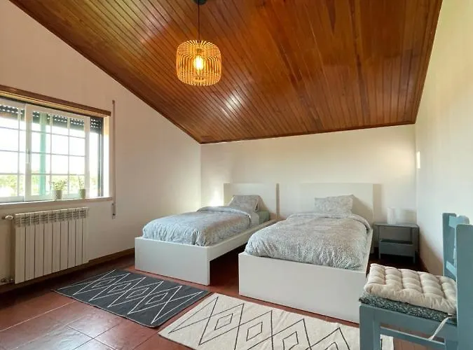 Apartment No Ceu - A Fully Private Flat In The Sky With Ocean View Atouguia Da Baleia